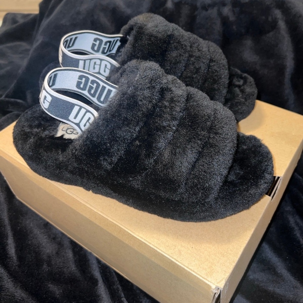 UGG Black Fluffy Slippers